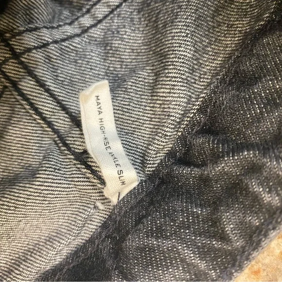 rag & bone Women’s Dark Gray Relaxed High Rise Ankle Slim Jeans - Picture 4 of 4